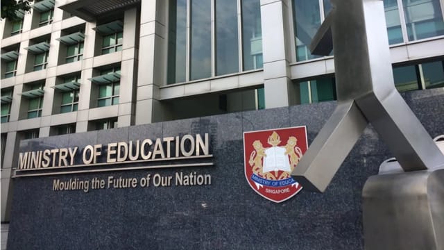 新加坡携手前进运动 教育部同各界人士讨论三大课题