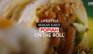 Makan Kakis: Low Ah Hee popiah at Bukit Timah Market and Food Centre | CNA Lifestyle