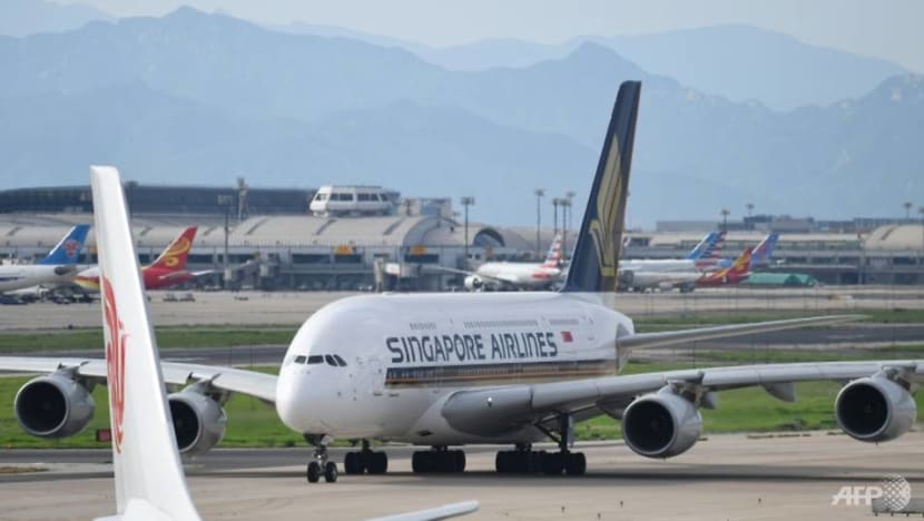 Singapore Airlines diverts flights from Iranian airspace Singapore Airlines diverts flights from Iranian airspace