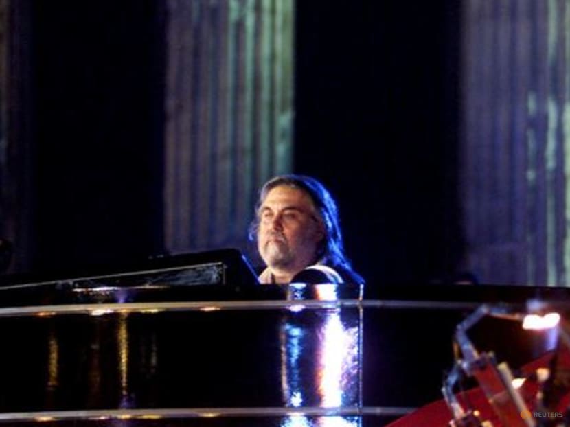 Vangelis, composer of Chariots Of Fire movie score, dies at 79 Vangelis, composer of Chariots Of Fire movie score, dies at 79