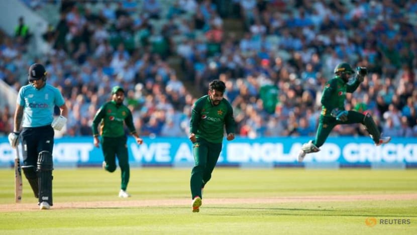 Cricket-Vince ton spoils Azam's party as England beat Pakistan in high-scoring game Cricket-Vince ton spoils Azam's party as England beat Pakistan in high-scoring game