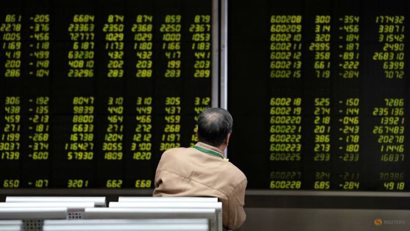 Brokers, investors back Chinese state firms, toeing Beijing's line Brokers, investors back Chinese state firms, toeing Beijing's line