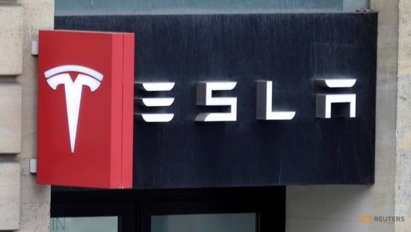 Tesla to join S&P 500 in single tranche Tesla to join S&P 500 in single tranche