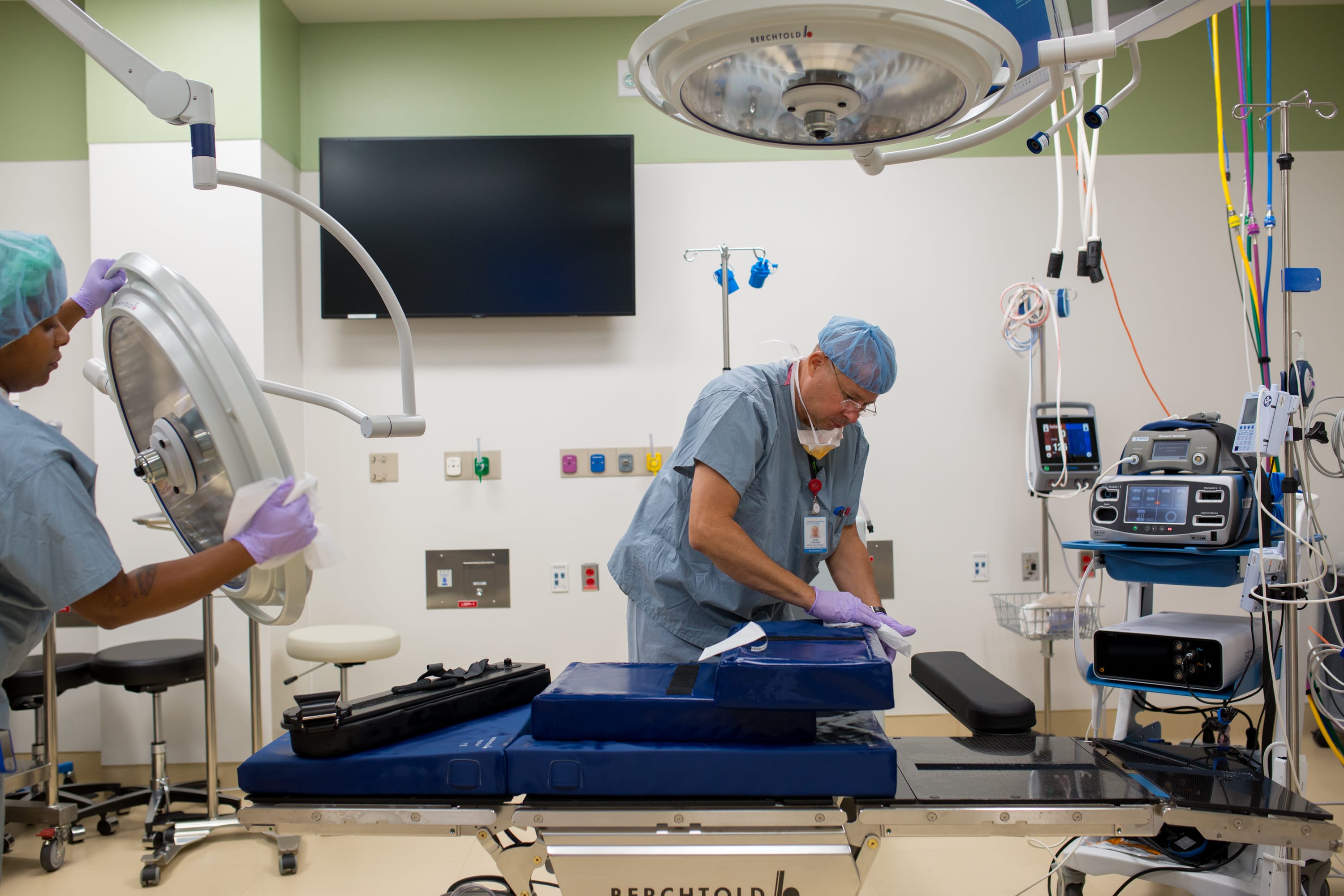 Considering bone or joint surgery? You may not need it Considering bone or joint surgery? You may not need it