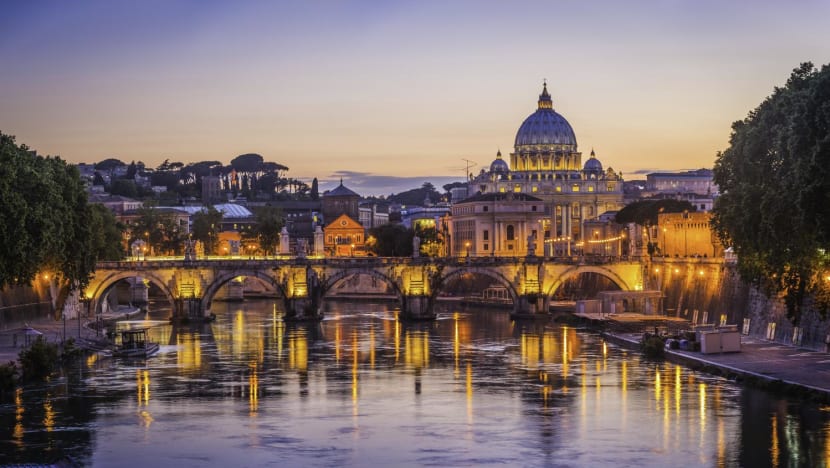 Italy ban on tourists from Singapore on COVID-19 concerns possibly 'clerical mistake', says ambassador Italy ban on tourists from Singapore on COVID-19 concerns possibly 'clerical mistake', says ambassador