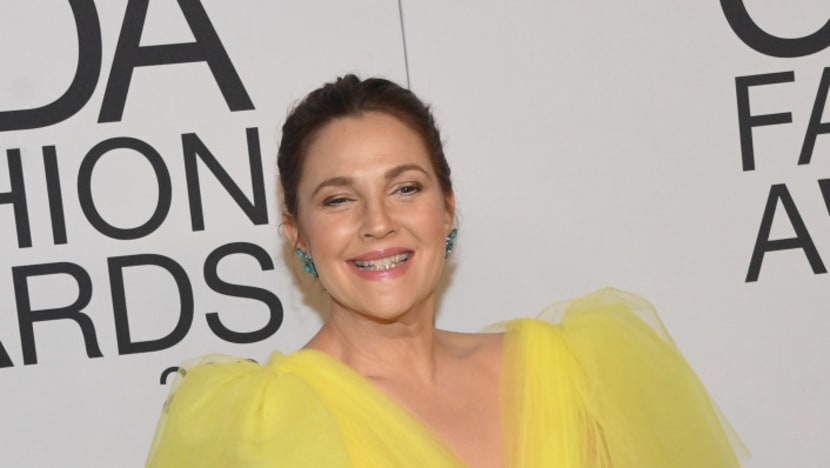 Drew Barrymore “Dips In And Out” Of Dating Apps But Finds It “Hard” To Find Mr Right Because The Men Are “Too Young”