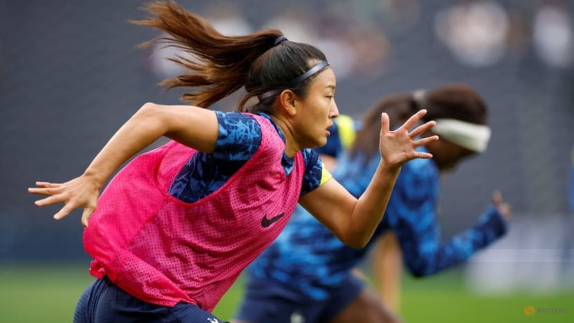 Football: Tottenham scrape past Birmingham in WSL opener, Man City rout Everton Football: Tottenham scrape past Birmingham in WSL opener, Man City rout Everton