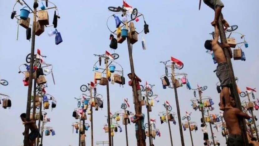 NOTA DARI JAKARTA: Lomba Tujubelasan – Pesta Rakyat Hari Kemerdekaan Indonesia NOTA DARI JAKARTA: Lomba Tujubelasan – Pesta Rakyat Hari Kemerdekaan Indonesia