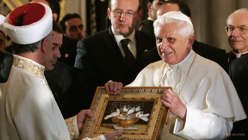Former Pope Benedict was first pontiff to resign in 600 years Former Pope Benedict was first pontiff to resign in 600 years