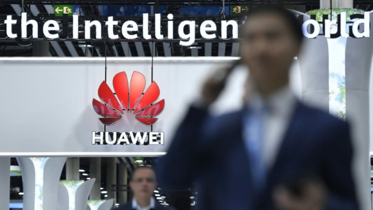 Chinese phone makers emerge from Huawei’s shadow