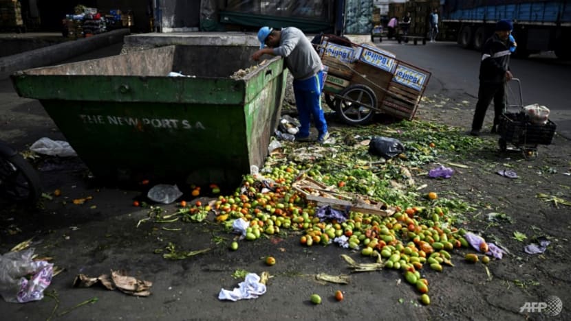 Global goals on fighting poverty, inequality 'in peril': UN