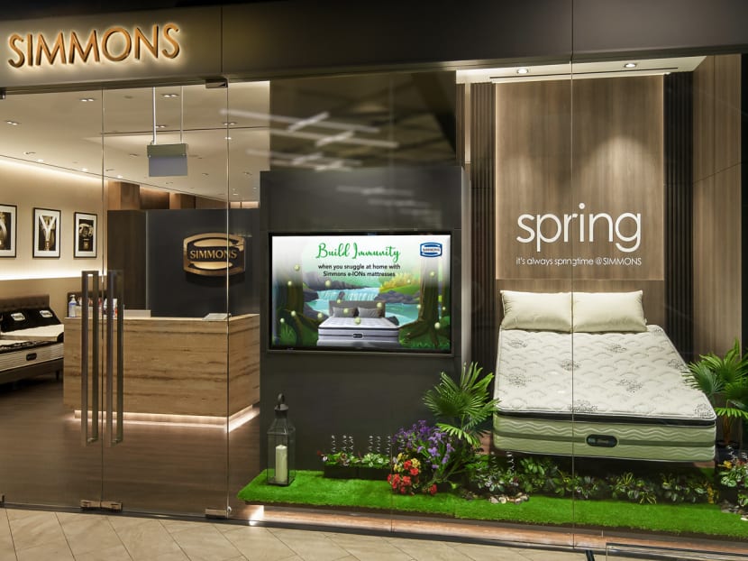Wake to spring every day when you discover sound sleep with Simmons 