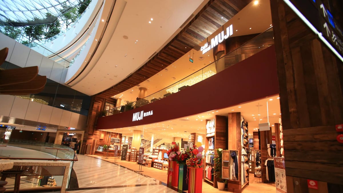 First Duplex Muji Store Largest Starbucks Store These And Other Firsts To Check Out At Jewel Changi Airport Today