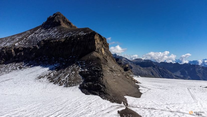 Rocky path revealed between Swiss glaciers in extreme melt season Rocky path revealed between Swiss glaciers in extreme melt season