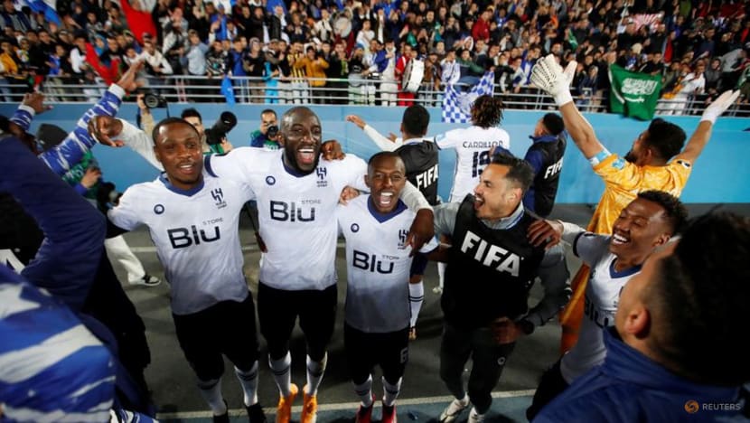 Saudi prince hands Al Hilal players $266,500 for reaching Club World Cup final Saudi prince hands Al Hilal players $266,500 for reaching Club World Cup final