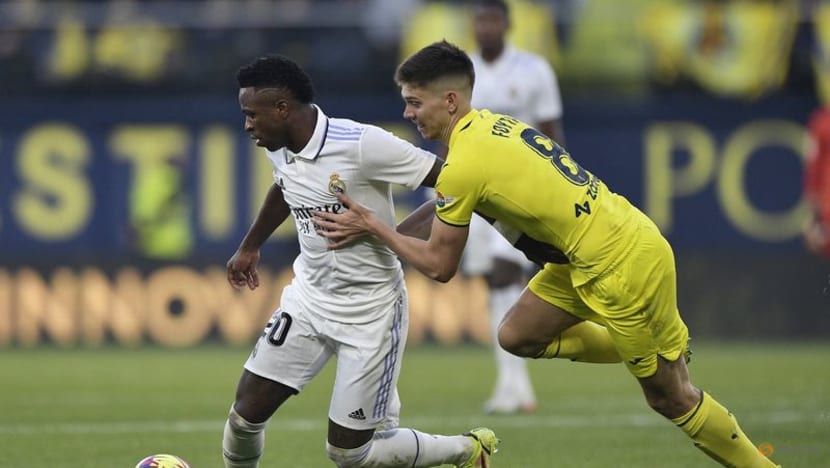 Real Madrid slump to 2-1 defeat at Villarreal as Moreno shines Real Madrid slump to 2-1 defeat at Villarreal as Moreno shines