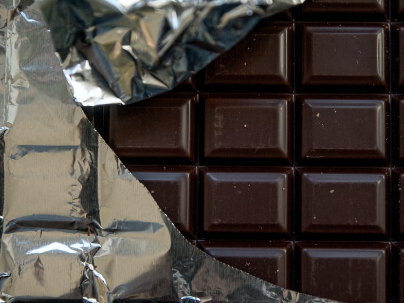 A heart doctor tells why he eats 100g of dark chocolate every week