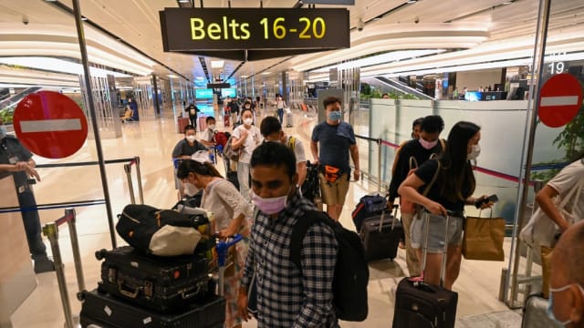 截至7月第一周  樟宜机场每周乘客量恢复到疫情前约55%