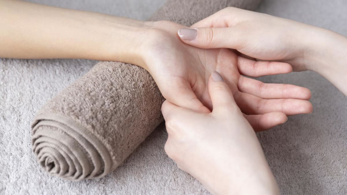 Banner touting TCM child massage services in Jurong removed after