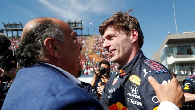 Verstappen is no believer in momentum but he has it anyway Verstappen is no believer in momentum but he has it anyway