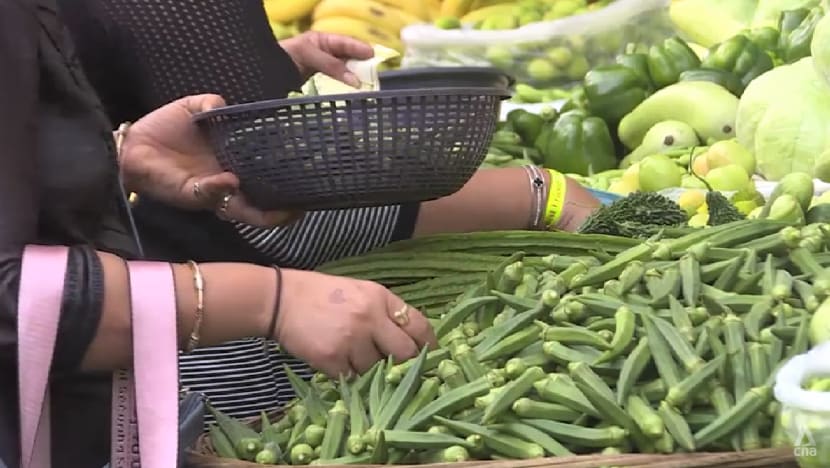 Extreme weather patterns wreak havoc on India's crop yields Extreme weather patterns wreak havoc on India's crop yields