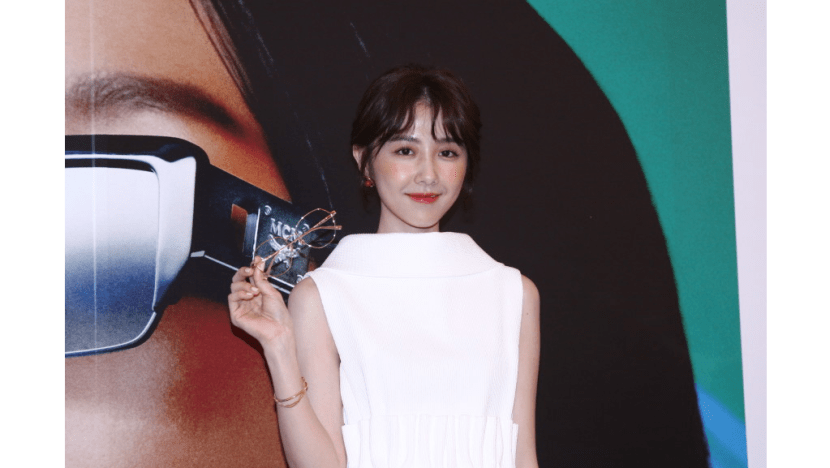Fan club buys 921 copies of Ivy Shao’s debut album