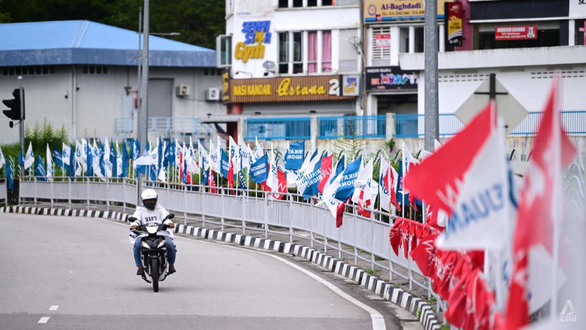 ‘My focus is on their economic situation’: Candidates woo youth voters with promises of jobs in Malaysia GE15 ‘My focus is on their economic situation’: Candidates woo youth voters with promises of jobs in Malaysia GE15