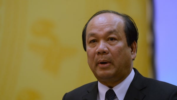 Vietnam police arrest former head of government office amid anti-graft crackdown
