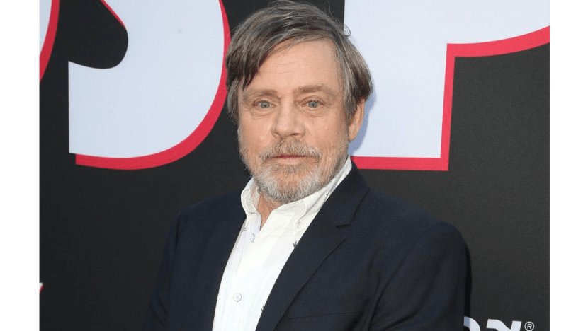 Mark Hamill heaps praise on Joaquin Phoenix's Joker performance Mark Hamill heaps praise on Joaquin Phoenix's Joker performance