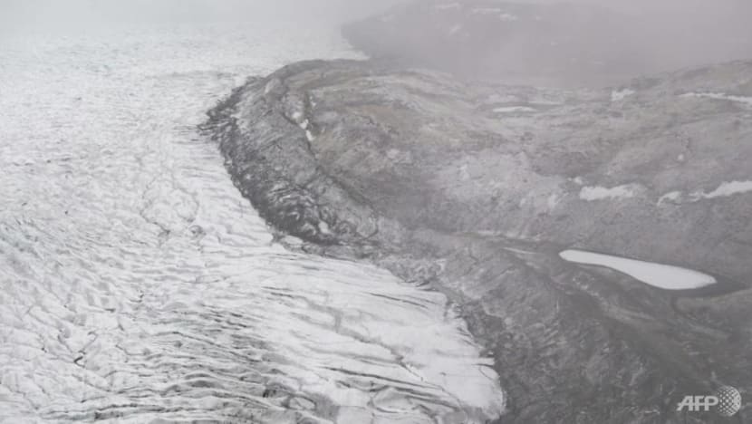 Heatwave causes massive melt of Greenland ice sheet Heatwave causes massive melt of Greenland ice sheet