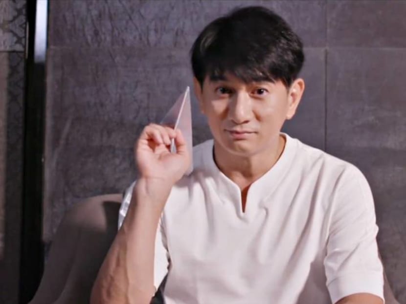Actor Nicky Wu gets pinned down by security guards after being mistaken as threat Actor Nicky Wu gets pinned down by security guards after being mistaken as threat