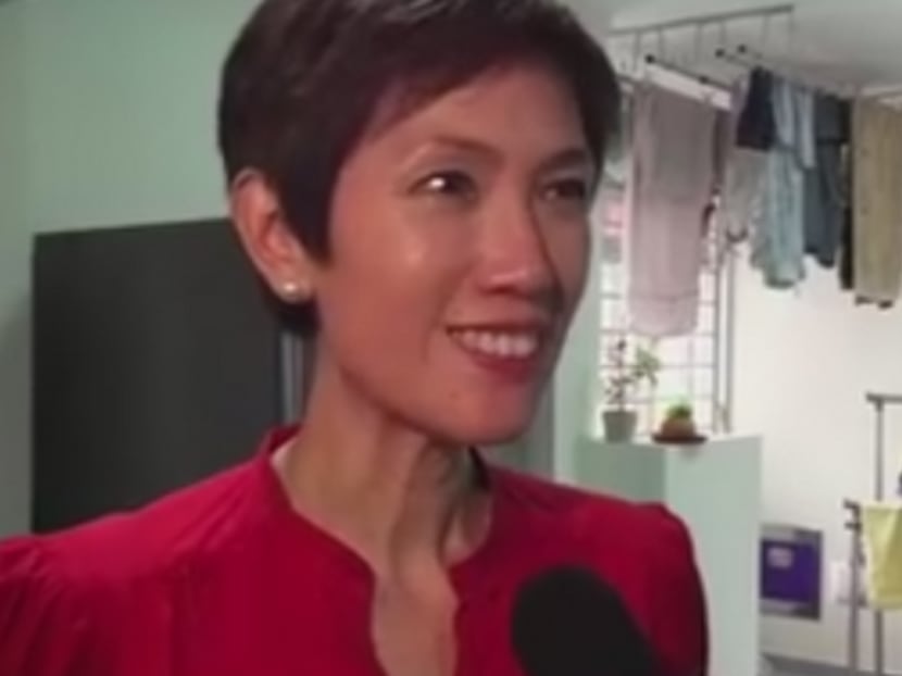 Josephine Teo speaking to media after visiting Bishan North to remind residents to do their part to stem dengue transmission. Photo: Channel NewsAsia