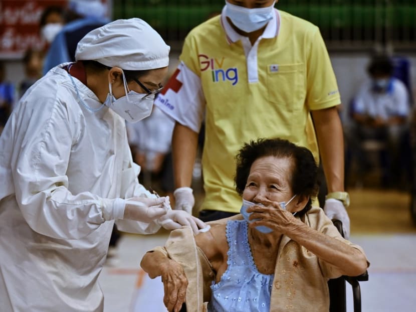 Thailand defends Covid vaccine 'mix-and-match' after WHO warning Thailand defends Covid vaccine 'mix-and-match' after WHO warning