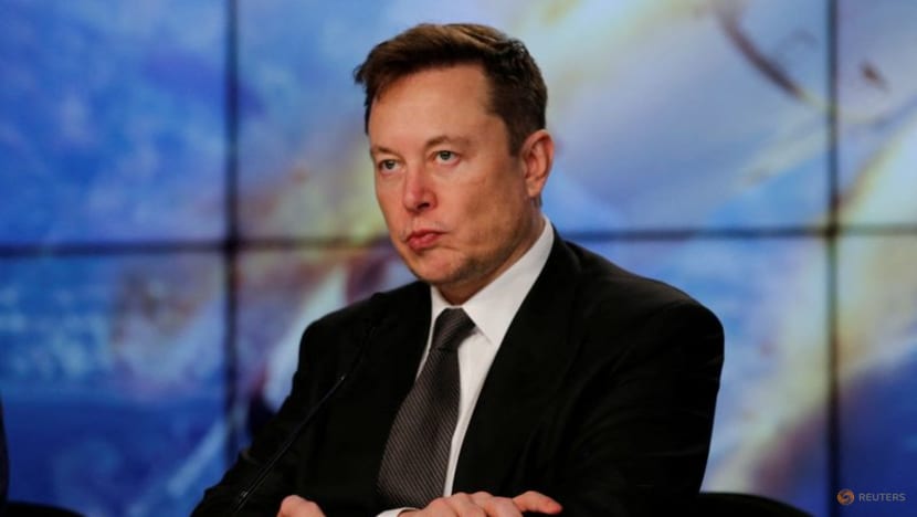 US FAA in contact with SpaceX after booster rocket fire US FAA in contact with SpaceX after booster rocket fire