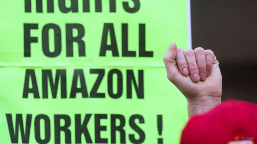 Biden takes aim at Amazon as he touts unions Biden takes aim at Amazon as he touts unions