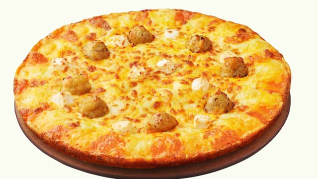 8种芝士+榴梿　Pizza Hut推出新口味比萨挑战味蕾