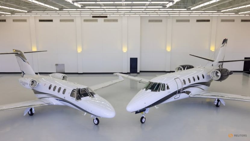 Business jet makers look to tap surging travel demand at Las Vegas air show Business jet makers look to tap surging travel demand at Las Vegas air show