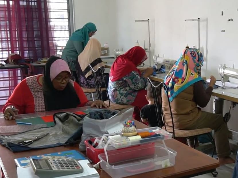 For single mother Salena Ahmad, what started out as the simple recycling of jeans has flourish into not just a business, but a social enterprise as well, called Suri Inspirasi.