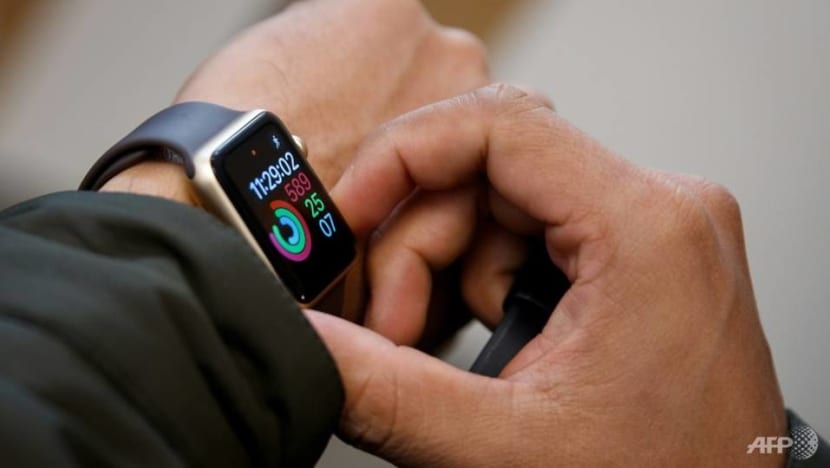 Commentary: Smartwatches could help detect and track COVID-19 Commentary: Smartwatches could help detect and track COVID-19