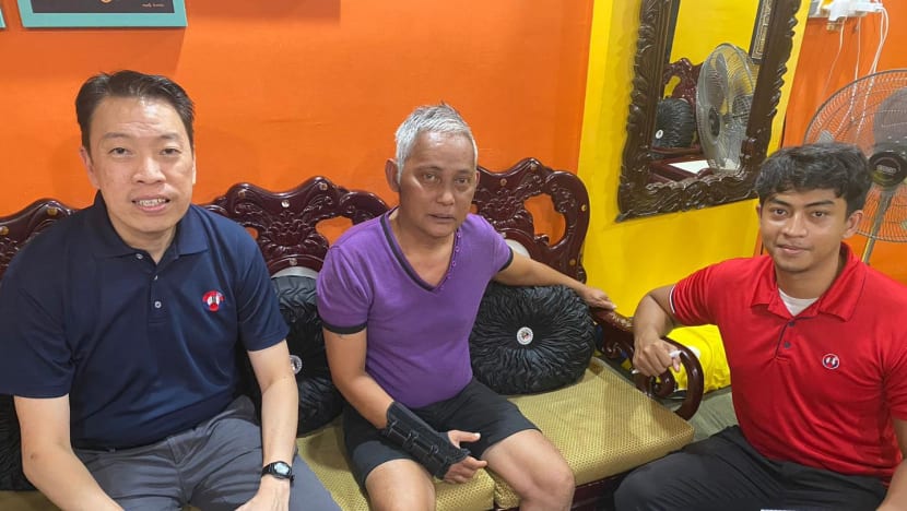 Man arrested after bus driver punched for telling passenger to wear a mask Man arrested after bus driver punched for telling passenger to wear a mask