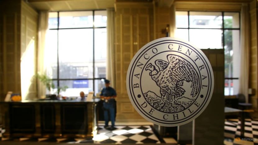 Chile's central bank pushes back digital currency decision Chile's central bank pushes back digital currency decision