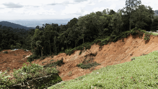 Malaysia landslide: How tragedy unfolded in Batang Kali, near Genting  Highlands - CNA