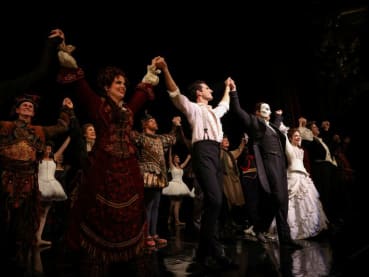 Phantom of the Opera, longest running Broadway show, to close after 35 years