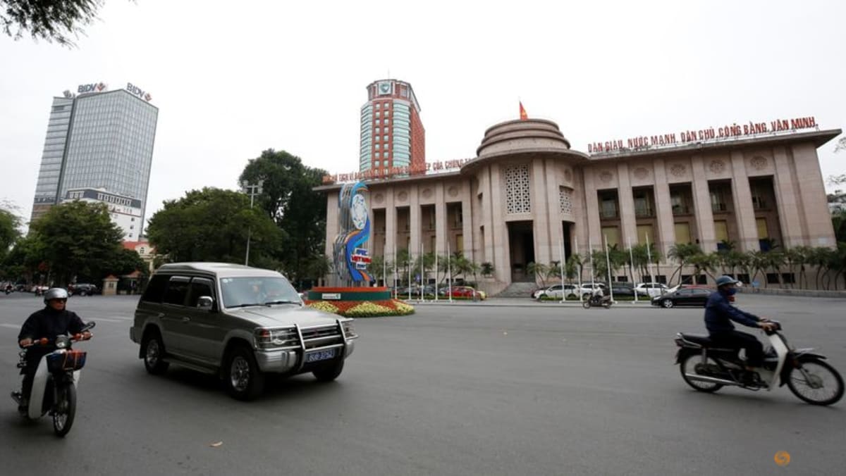 Ngân hàng trung ương Việt Nam họp khẩn với các ngân hàng về vấn đề thanh khoản: nguồn