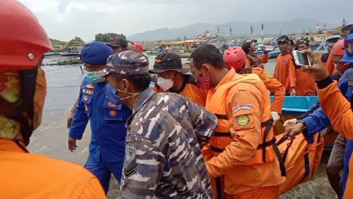 Ritual pantai maut di Jawa Timur mengungkap sisi gelap kelompok spiritual di Indonesia