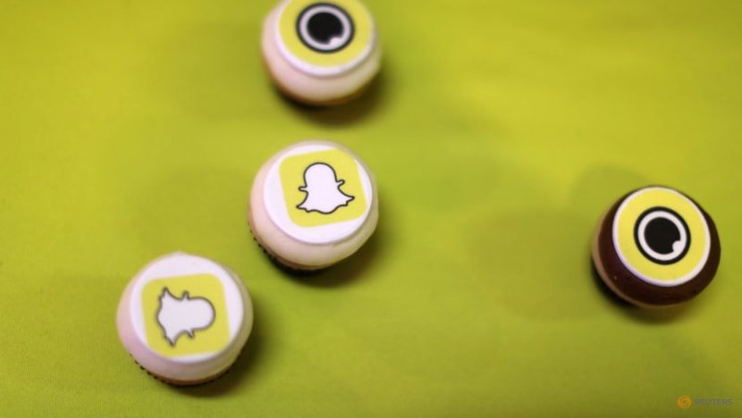 Snap launches studio to create augmented reality ads Snap launches studio to create augmented reality ads