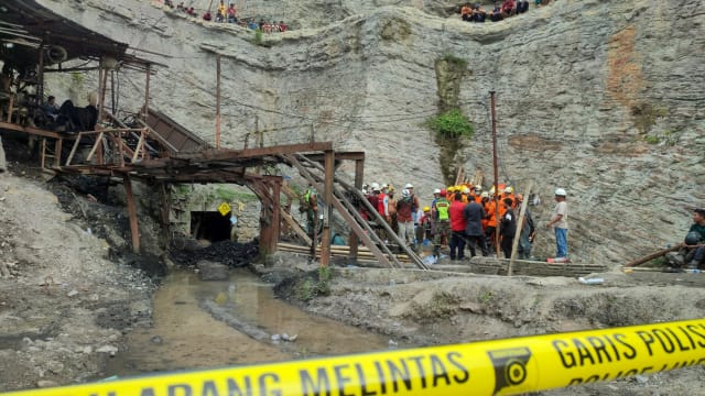 印尼苏门答腊煤矿爆炸 十名矿工丧命