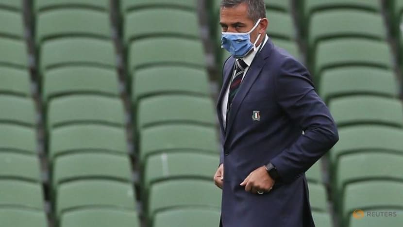 Rugby-We must look to future, says coach Smith on inexperienced Italy team Rugby-We must look to future, says coach Smith on inexperienced Italy team