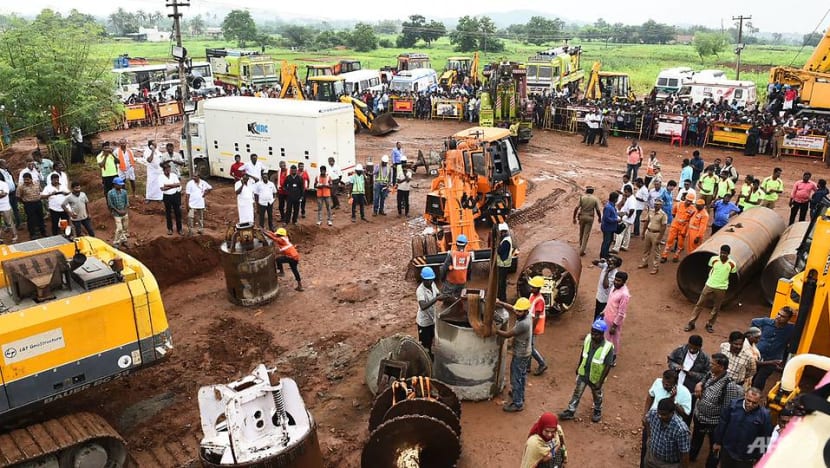 Indian toddler dies after three days stuck in well Indian toddler dies after three days stuck in well