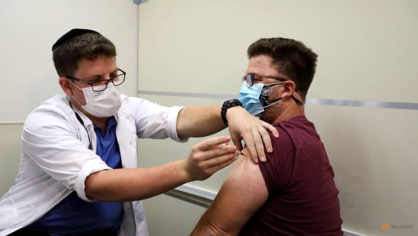 The case for, and against, COVID-19 vaccine boosters The case for, and against, COVID-19 vaccine boosters
